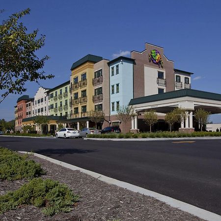 Mardi Gras Casino & Resort Cross Lanes Dış mekan fotoğraf